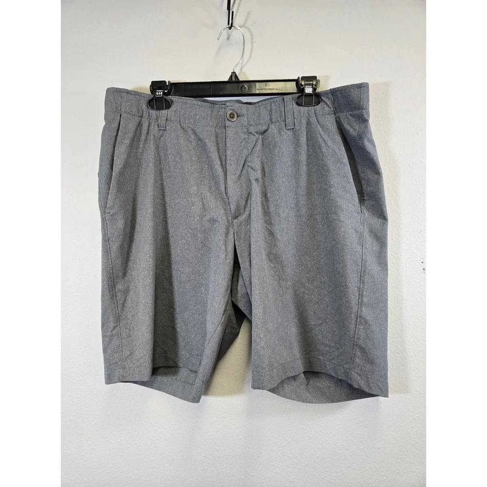 Under Armour Golf Performance HeatGear Heathered Grey Athletic Shorts 38